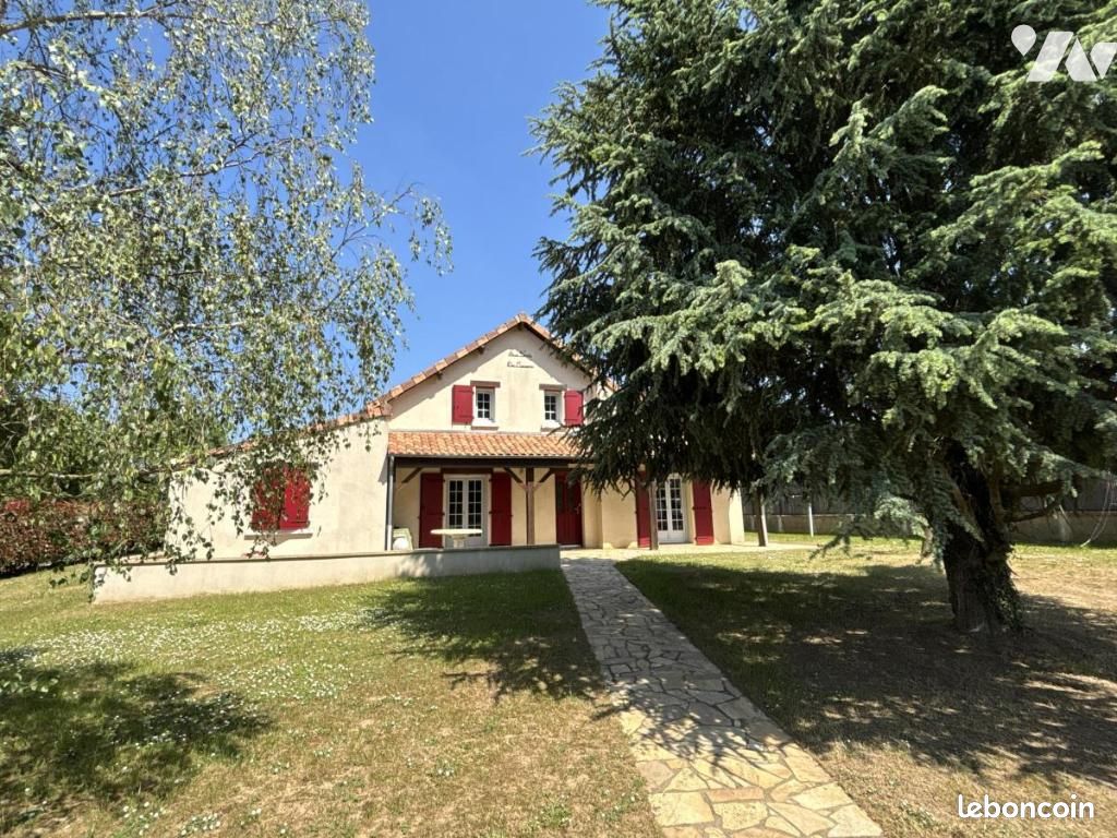 Maison 5 pièces 122 m² · à Mauges-sur-Loire · 122 m² · 201 020 €