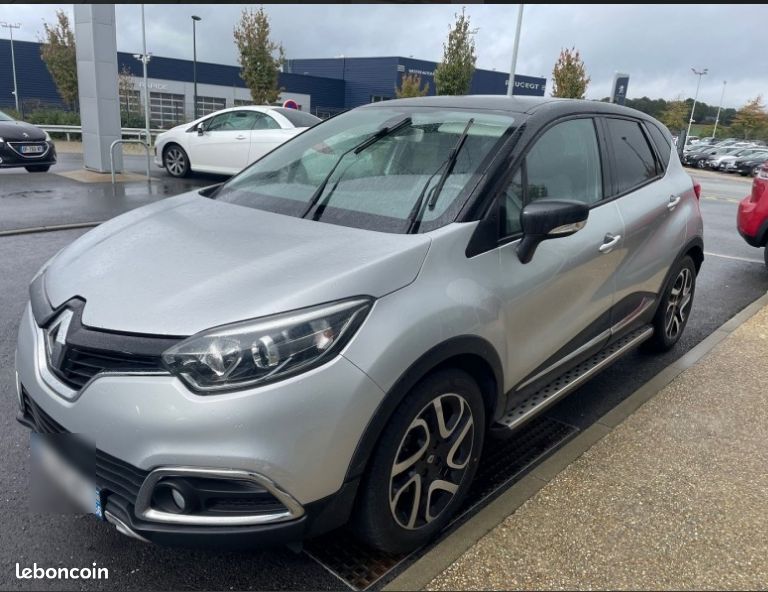 Renault Captur (image 1)
