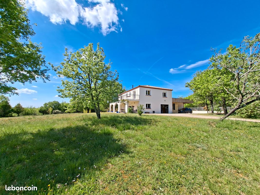 Maison 6 pièces 161 m² · à Cahors · 161 m² · 415 000 €