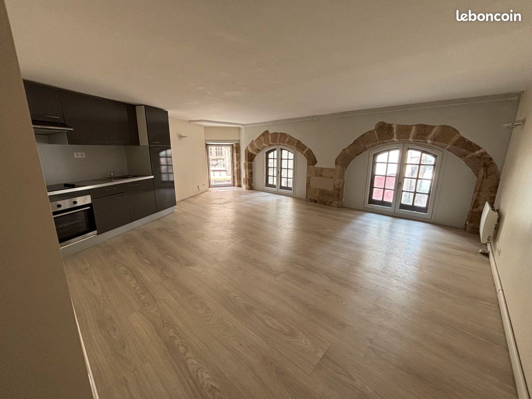 Appartement 1 pièce 41 m² · à Limoges · 41 m² · 500 €
