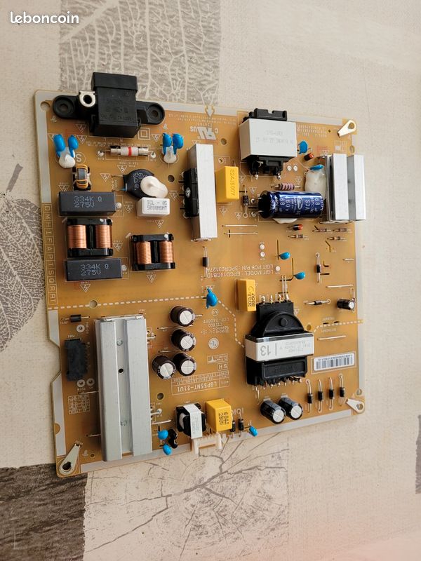 Carte alimentation / power board pour tv samsung ue55nu7026k à Bordeaux Clasf im