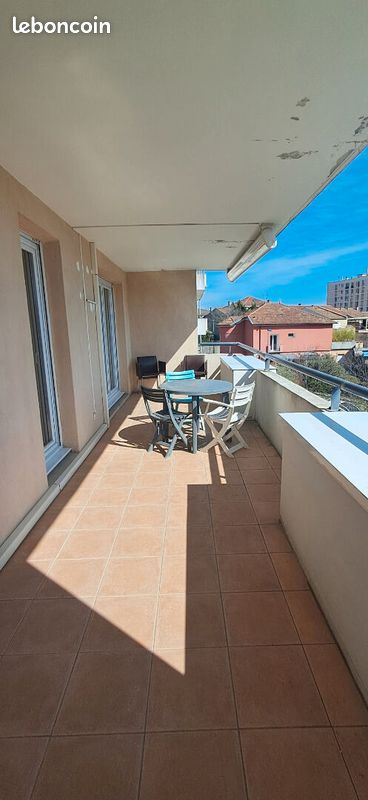 Appartement 2 pièces 47 m² · à Manosque · 47 m² · 698 €