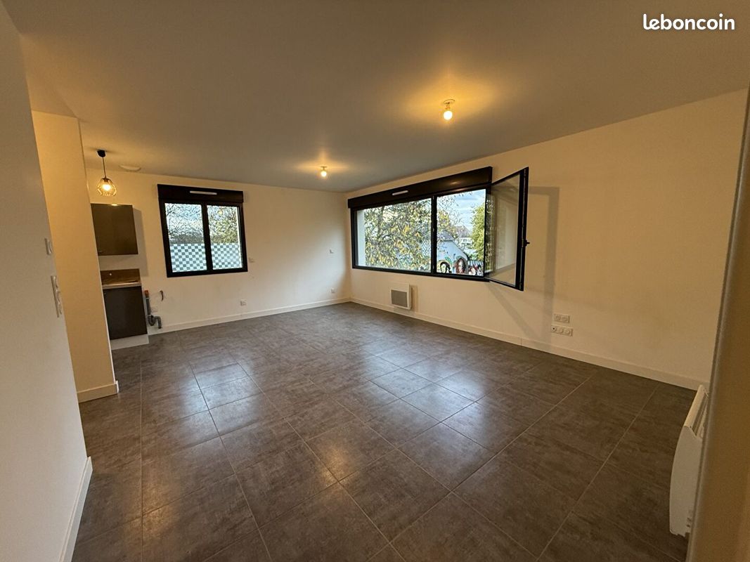 Appartement 1 pièce 37 m² · à Changé · 37 m² · 417 €/mois