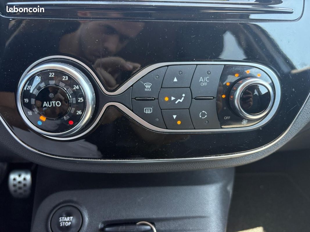 RENAULT CAPTUR 1.2 Energy TCe - 120cv - Finition Intens (image 21)