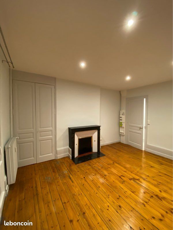 Bel appartement type 2 avec parquets