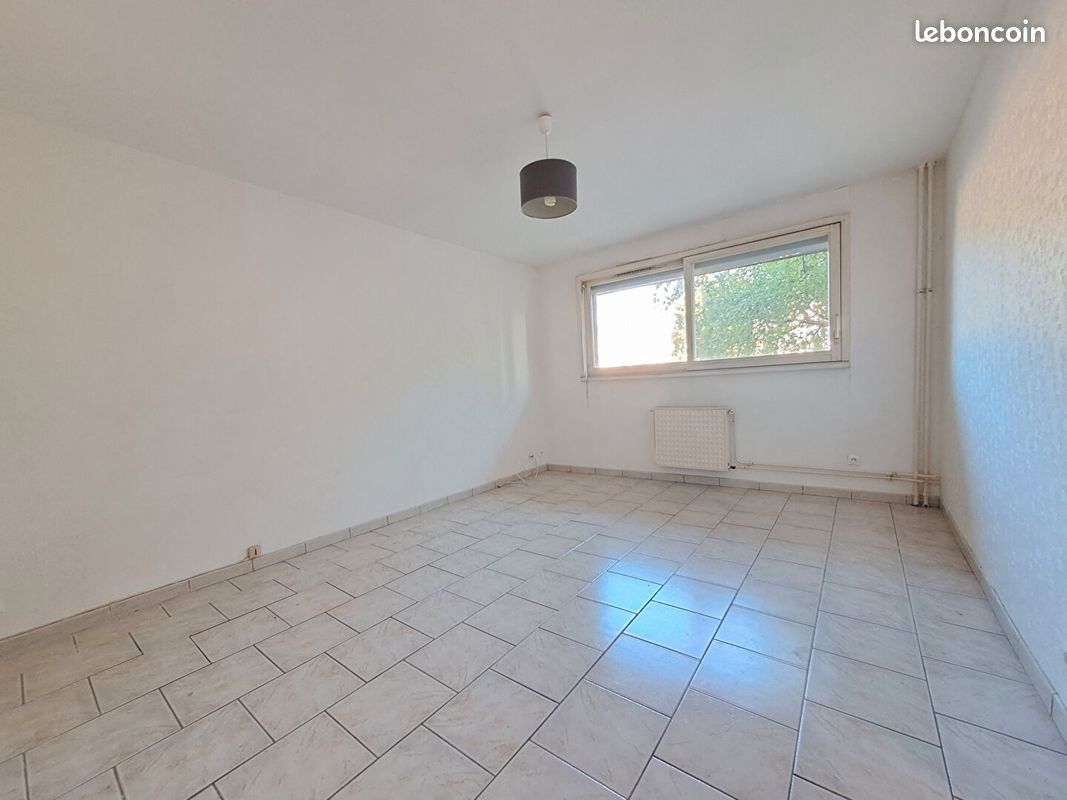 Appartement 1 pièce 28 m² · à Dijon · 28 m² · 515 €