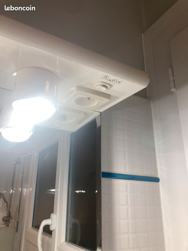 Ensemble sdb : miroir mural lumineux avec tablettes + 2 lavabos céramique blancs à encastrer avec mitigeurs / bondes clic-clac / évacuations (image 3)