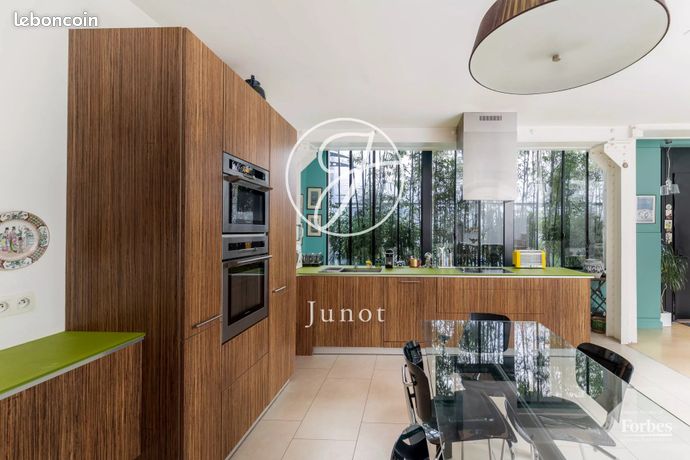 Maison 6 pièces 166 m² — 6