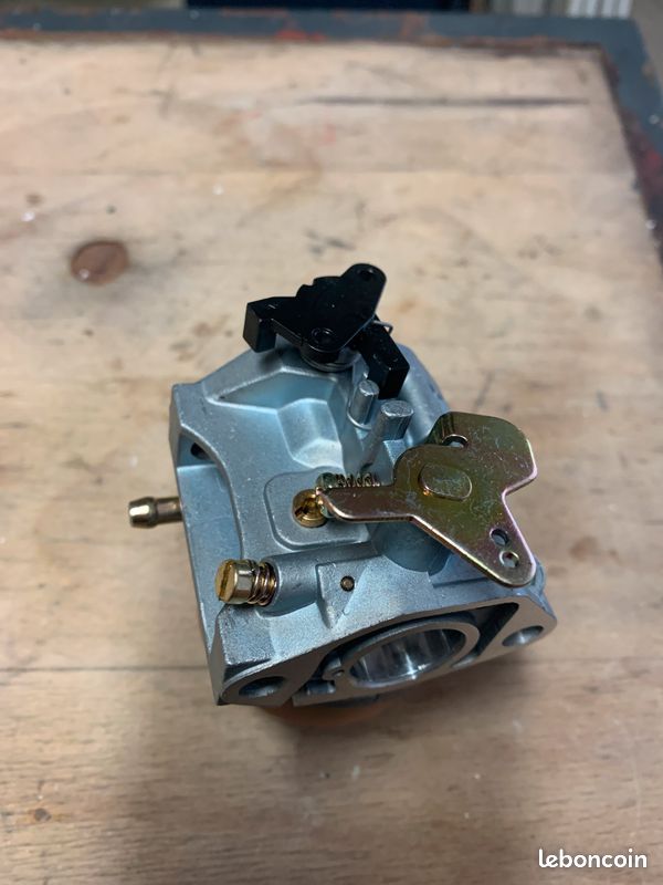 Carburateur tondeuse Honda (image 1)