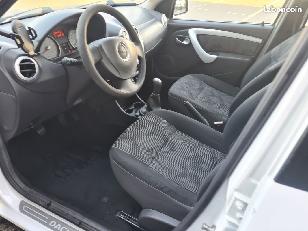 Dacia logan essence gpl (image 5)