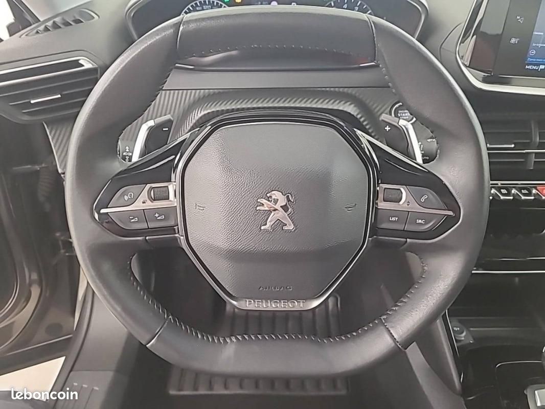 Peugeot 2008 BlueHDi 130 S&S EAT8 - Allure (image 9)