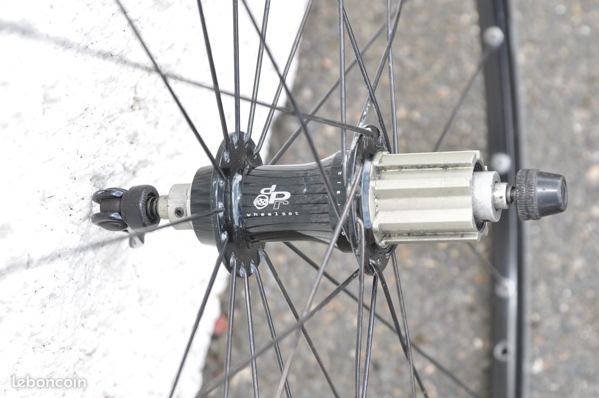 Roue Arrière Roue Velo De Course Decathlon Roue Arrière Roue