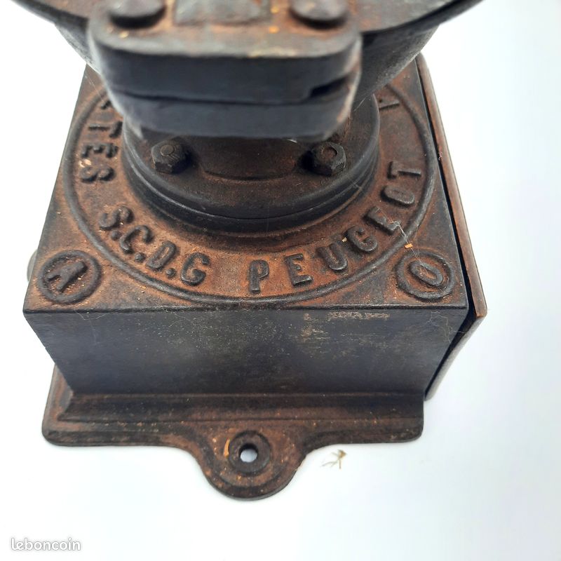 Moulin à café ancien de comptoir PEUGEOT FRERES/ Modèle A 0 (image 4)
