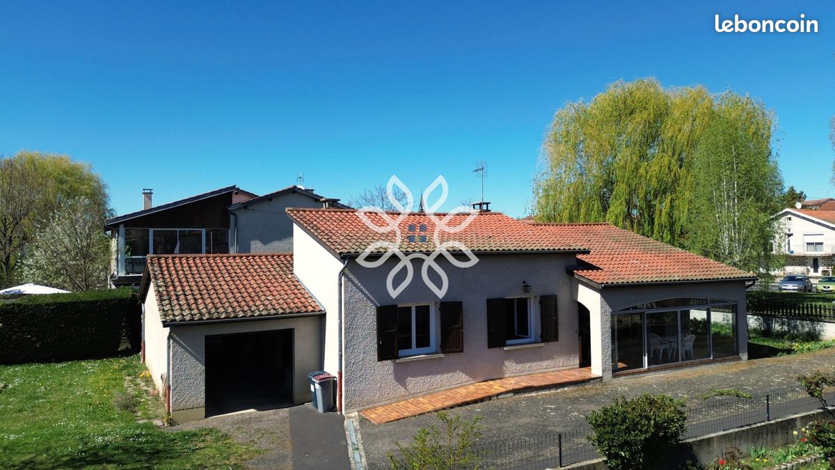 Maison 5 pièces 100 m² · à Brioude · 100 m² · 172 500 €