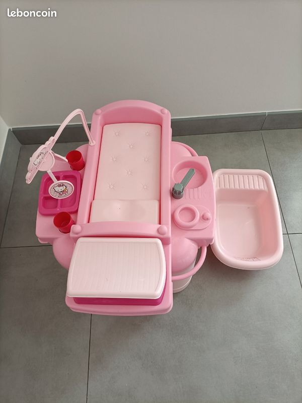 Nursery Hello Kitty (image 4)