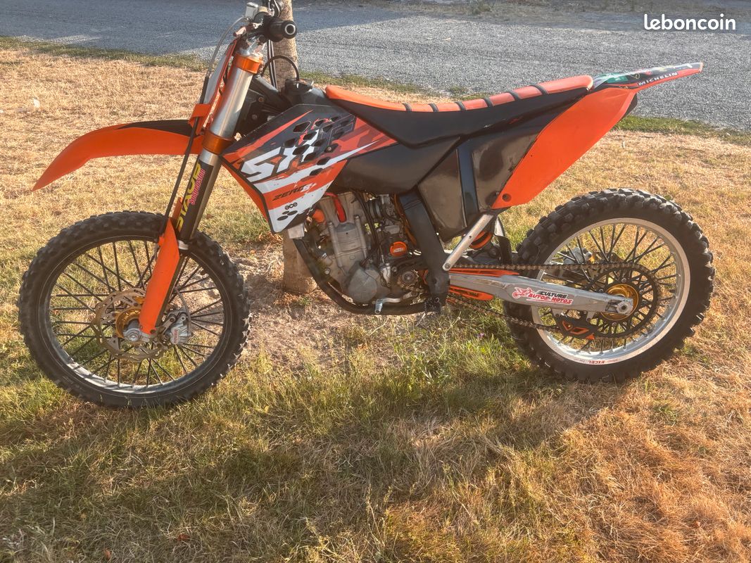 Moto 250 SXF (image 1)