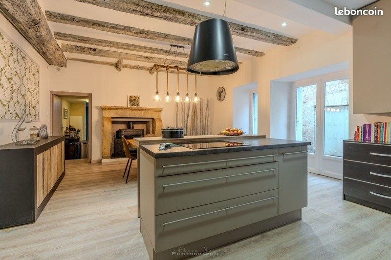 Maison 7 pièces 124 m² · au Bugue · 124 m² · 234 000 €