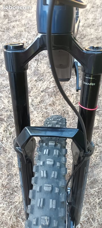 Santa cruz nomad (image 17)