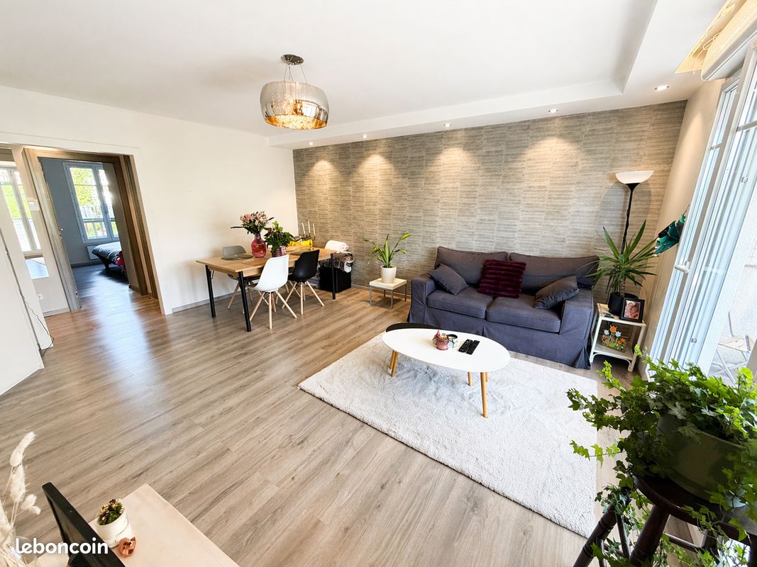 Appartement 4 pièces 81 m² · à Villy-le-Pelloux · 81 m² · 410 000 €