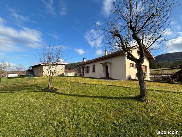 Immeuble 148 m² GROISSIAT