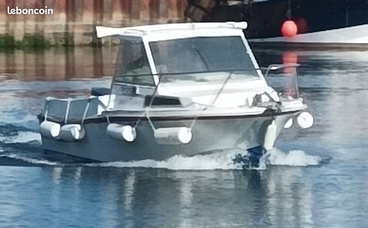 Bateau + Moteur + Remorque (image 1)