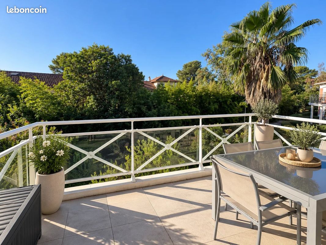 Appartement 3 pièces 65 m² · à Saint-Raphaël · 65 m² · 290 000 €