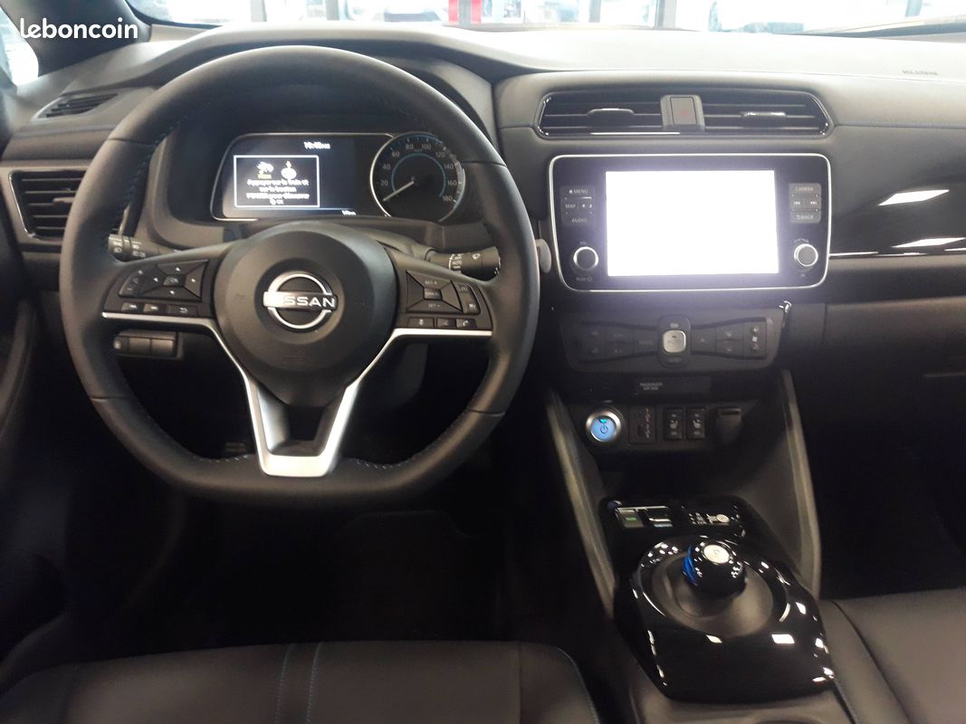 NISSAN Leaf Electrique 40kWh N-Connecta (image 18)