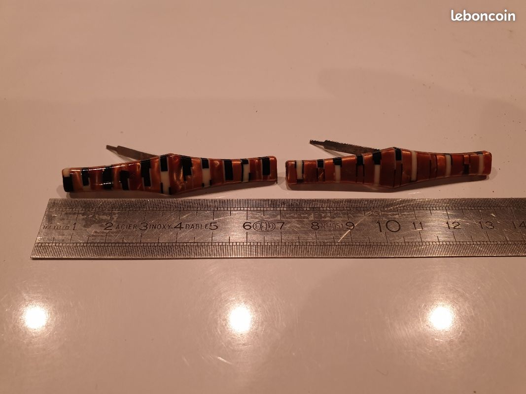 Lot de 2 barrettes neuves (image 1)