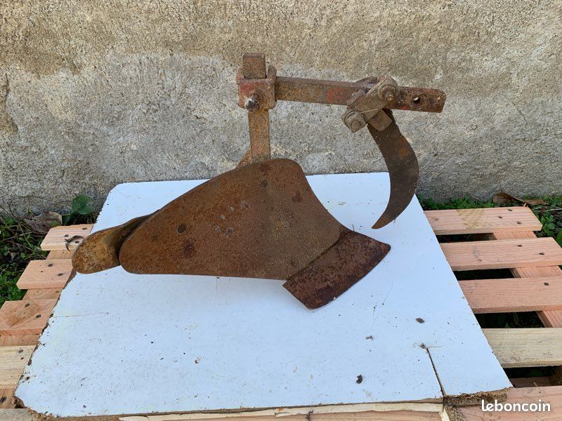 Charrue (image 1)