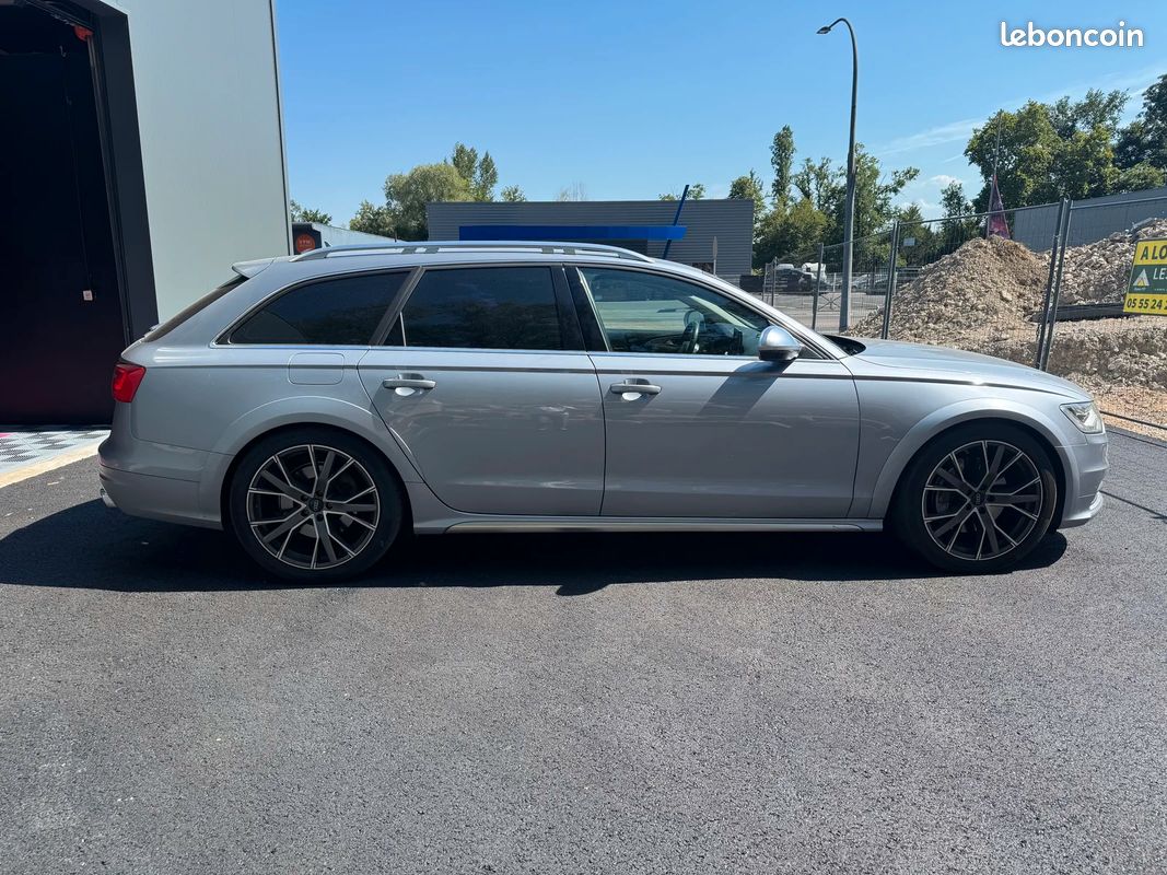 Audi A6 3.0 V6 DIESEL ALLROAD AMBITION LUXE / Entretiens complet Audi (image 7)