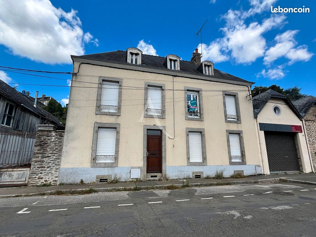 Maison 10 pièces 200 m² · à Mayenne · 200 m² · 149 900 €