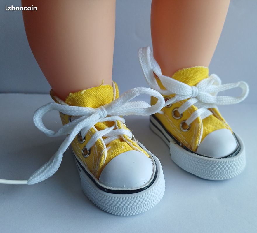 Aeromdale Chaussures De Poupée Brillantes – Paire Jaune, Taille 5 Cm, Compatible Poupée 36 Cm (1/6)