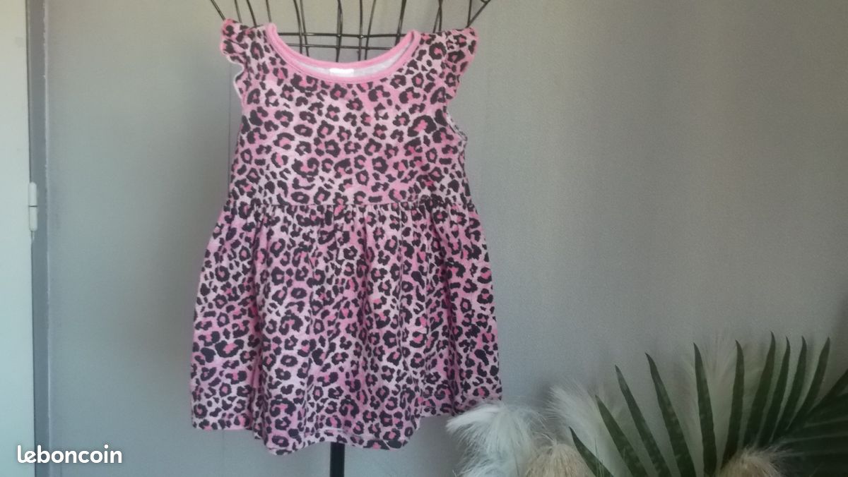 Robe fille de 3/4 ans (image 1)