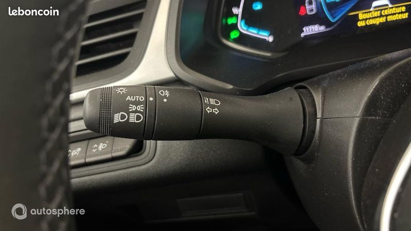 Renault Captur 1.6 E-Tech hybride 145ch Evolution (image 23)