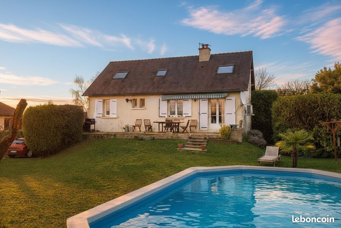 Maison 6 pièces 100 m² · à Saint-Cyr-sur-Loire · 100 m² · 320 000 €