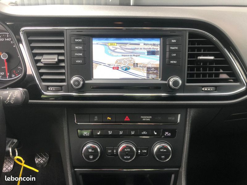 Seat LEON 1.4 TSI 125CH STYLE START&STOP (image 11)