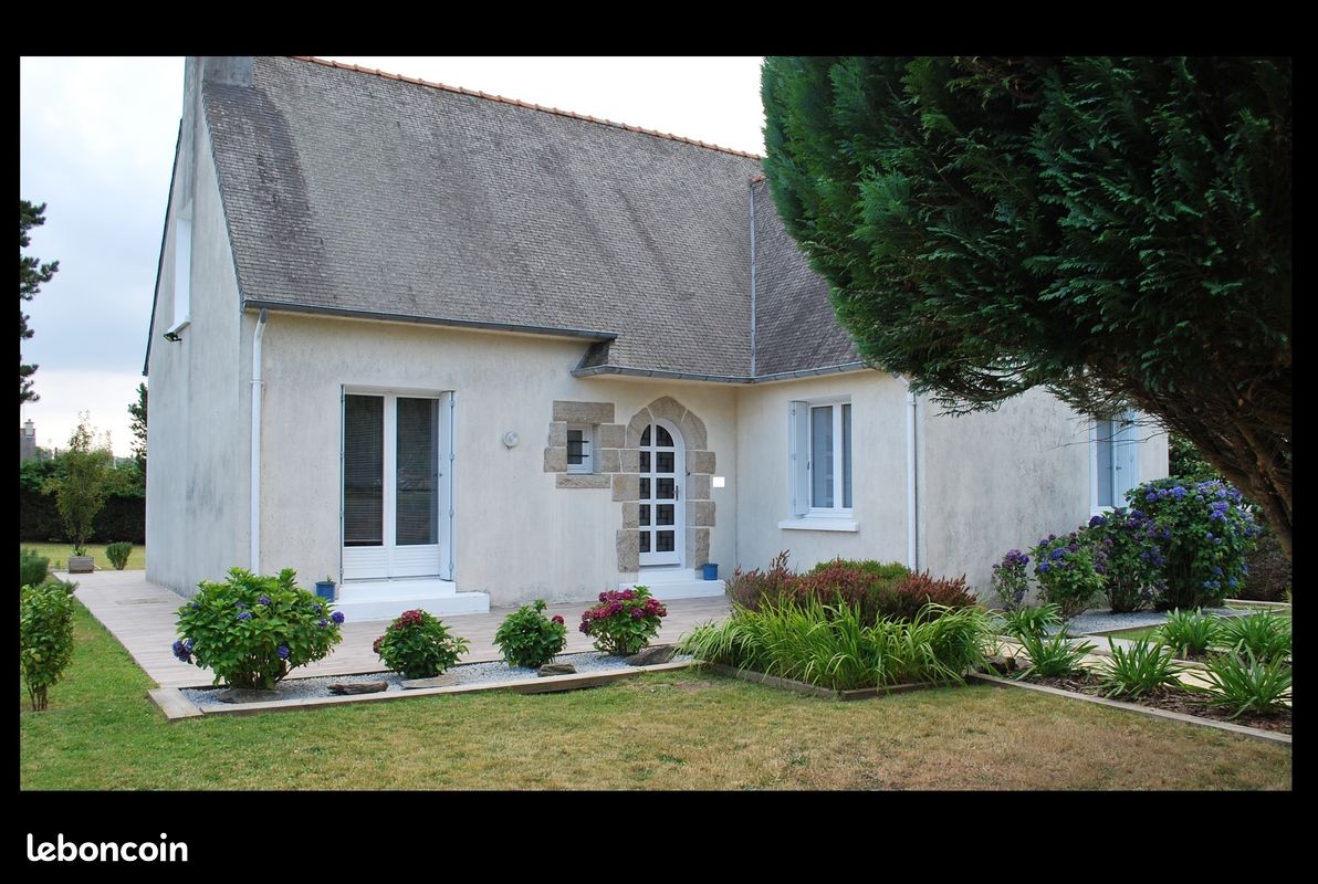 Maison 5 pièces 151 m² · à Plounévez-Quintin · 151 m² · 180 000 €