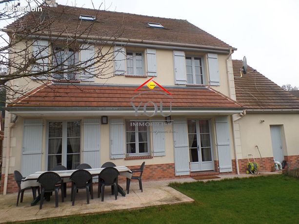 Maison 7 pièces 166 m²