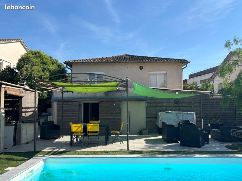 Maison 5 pièces 126 m² · à Fabrègues · 126 m² · 450 000 €