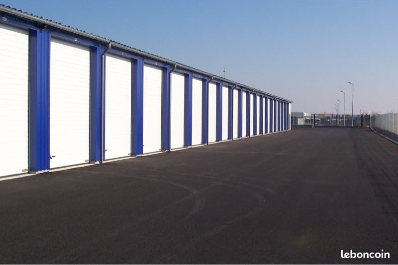 Box garage proche de Caen · à Bretteville-sur-Odon · 50 000 €