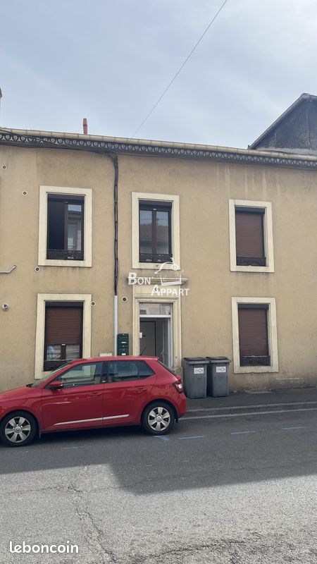 Immeuble 1 pièce 210 m² · à Jœuf · 210 m² · 199 900 €