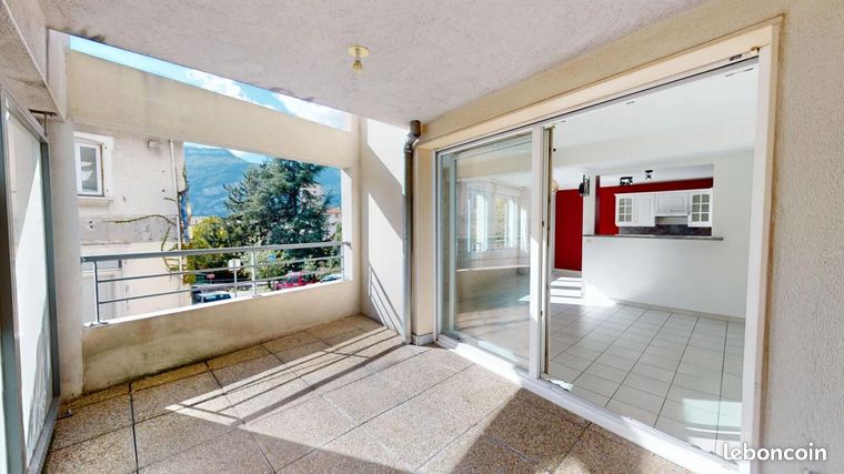 Appartement 3 pièces 81 m²