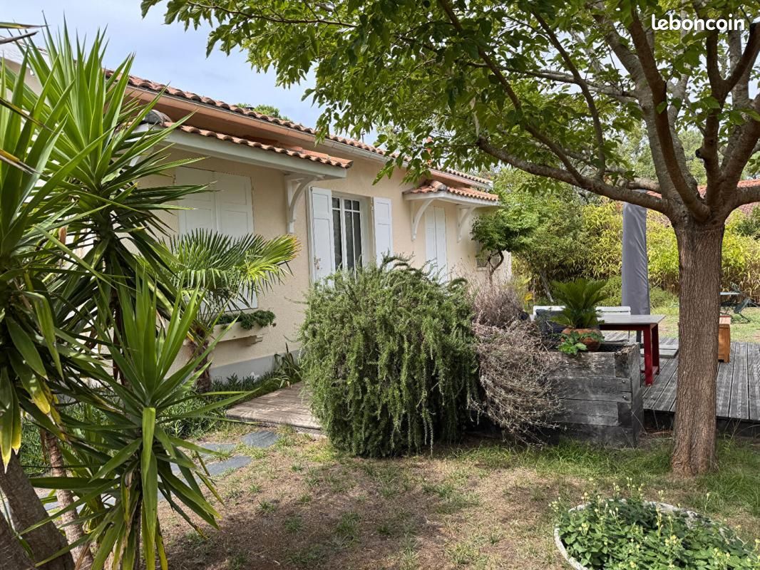 Maison 7 pièces 114 m² · à Lège-Cap-Ferret · 114 m² · 890 000 €