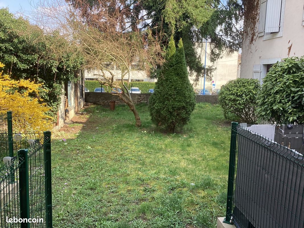 Appartement 3 pièces 62 m² · à Mirecourt · 62 m² · 470 €