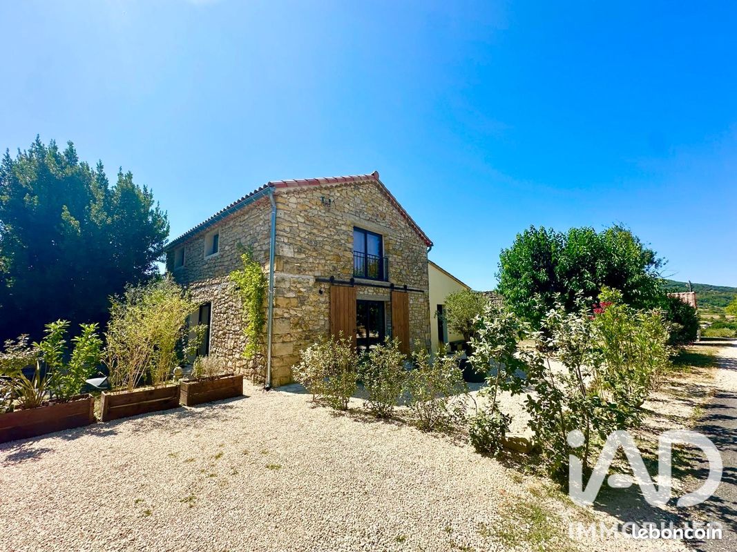 Maison 7 pièces 150 m² · à Saint-Sauveur-de-Cruzières · 150 m² · 315 000 €
