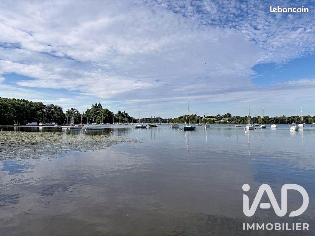Maison 8 pièces 232 m² · à La Chapelle-sur-Erdre · 232 m² · 742 000 €