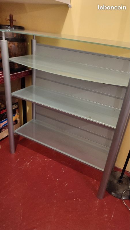 Etagère moderne en verre (image 1)