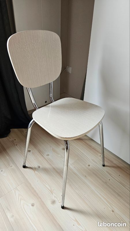 Chaises Formica (image 1)