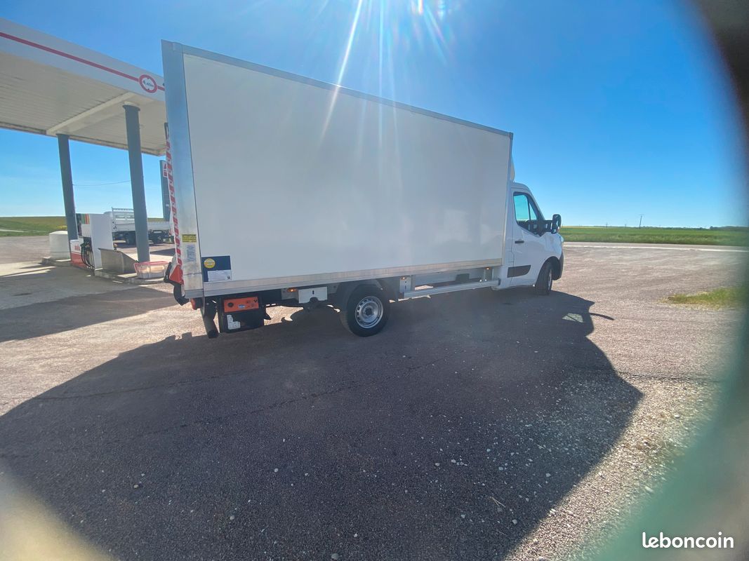 Renault master iii grd vol trouillet f3500 l3-2.3 blue dci 145 cv 20m3 confort caisse+hayon (image 7)