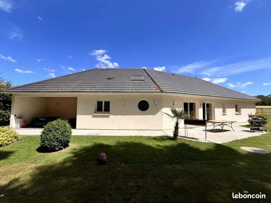 Maison 7 pièces 195 m² · à Yerville · 195 m² · 370 000 €